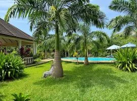South Fork Diani, 3 bedroom with pool.