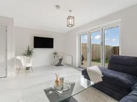 Scenic getaway, open plan home! 2bed park for free