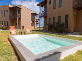 Beachfront Duplex #A12 em Barro Preto by Carpediem – hotel w mieście Prainha