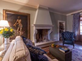 VILLA DEI FIORI - COUNTRY CHIC HOUSE- Tuscany, hotel i Castelfiorentino