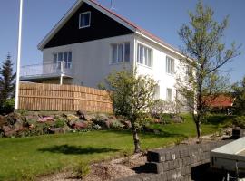 Setrið Guesthouse, rum i privatbostad i Borgarnes