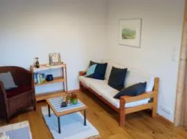 Gemütliches Schwalbennest, Resthof, Dachterrasse in Schaalseenähe