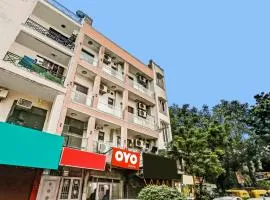 OYO Flagship Premium Inn
