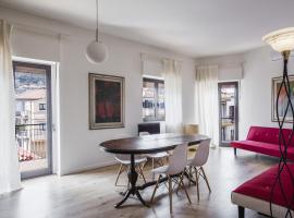 Zafferana Apartment with Balcony by Wonderful Italy, hotell i Zafferana Etnea