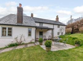 2 Bed in Dulverton 47152, hotell i East Anstey
