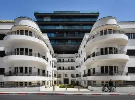 Luxury 2BR Bauhaus on the beach by HolyGuest