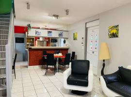 La menuis, hotell i Sully-sur-Loire