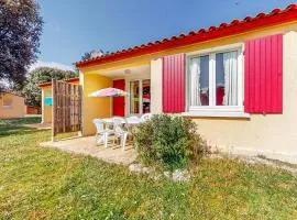 Lovely Home In Saint-savinien With Outdoor Swimming Pool