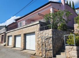 Guest House Karlobag - Villa Rose, hotel en Karlobag