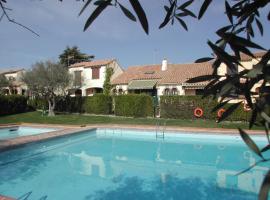 Les Oliveres 33, hotell i L'Estartit