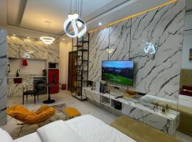 Cinematic Studio apartment with PS5: Lekki şehrinde bir otel