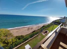 Playa Primera Linea Costa Dorada &ndash; hotel w mieście Comarruga