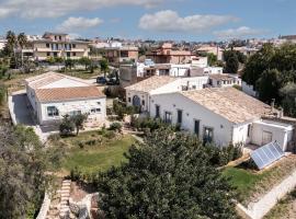 MichaEl garden, B&B in Noto