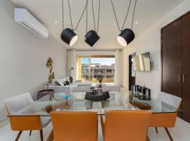 New 2BR Condo Fully Equipped and Great Location, апартамент в El Pueblito
