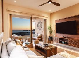 Luxury Oceanview Apartment, departamento en Cabo San Lucas