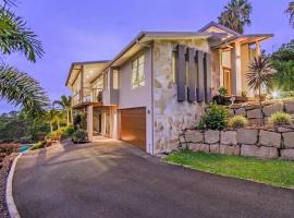 Tranquility with views of the coast, hotel in Gold Coast