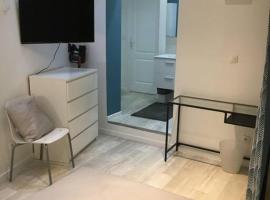 Suite atypique de qualité, apartment in Orsay