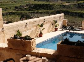 Soluna Boutique Guesthouse, hotel sa Għasri