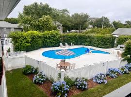 Edgartown Commons Vacation Apartments, serviced apartment in Edgartown