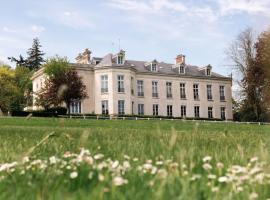 Hôtel Chateau de Maffliers - Demeures de Campagne, family hotel in Maffliers