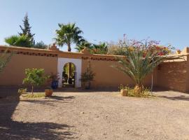 Riad Auberge Bassou, hotel en Nkob