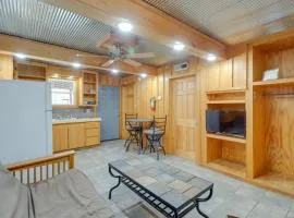 Heber Springs Cabin with Covered Patio 1 Mi to Lake