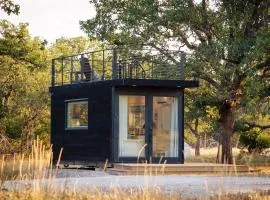 New! Luxury Shipping Container The Desert Escape