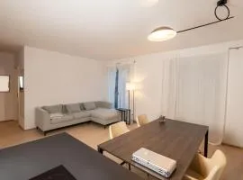 2-Zi zentral I Tiefgaragenstellplatz I Kongresscenter und Staatstheater I Neubau I Garten