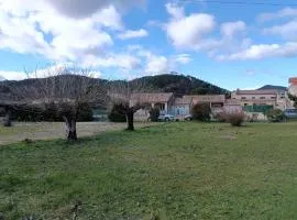 Saint Ambroix Cévennes Gard Ardèche pavillon 6 personnes, tout commerces à pieds