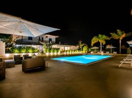 TerraFORTE Luxury Villa with Private Pool, hotel in Marina di Ragusa