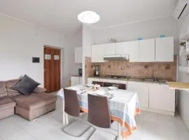Awesome Apartment In Briatico With Kitchen