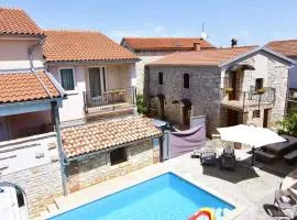Family-friendly apartments with swimming pool Tar, Porec - 22755