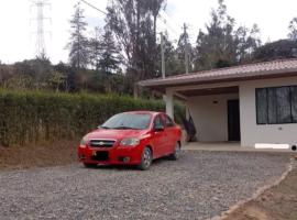 casa de campo la fresita, hotel i Jenesano