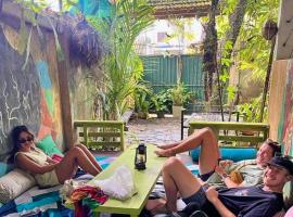 Cycling Backpacker Hostel, hotel en Unawatuna