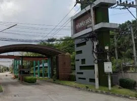 The 360 Crystal plus Sriracha