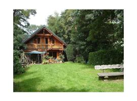 Wooden house by the lake Modern retreat, hotel in Königs Wusterhausen