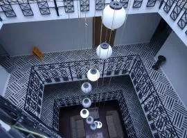 ÇEVİK PALACE HOTEL