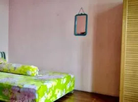 Sewa Rumah 4 Kamar Tidur