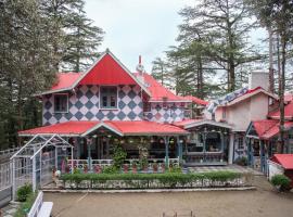 Heritage Villas - Shimla British Resort, Near Mall、シムラーのホテル