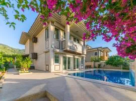 Villa MO DAİLY WEEKLY rentals İçmeler