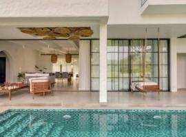 La Margarida · Super luxury 5BHK villa in Anjuna, Hotel in Goa