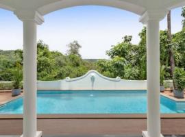 Amananjuna 2 · Luxurious 5bhk villa in Anjuna, hotel v destinaci Goa