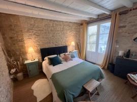 La Bonne Brise, hotel i Grandcamp-Maisy