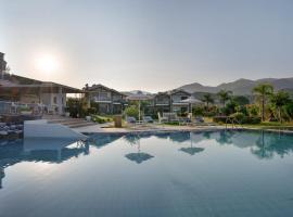 Restia, hotel dengan jakuzi di Almiros Beach
