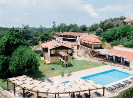 Quinta do Burgo - Nature Hotel, hotel-fazenda rural em Amares