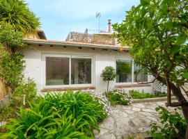 Petite maison-studio Ba014s, hotel in Cagnes-sur-Mer