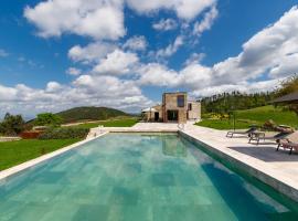 Villa Velari In Volterra With Private Pool, AC, hotel a Volterra