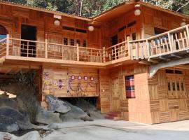 Higland Homestay Bac Ha, hotel i Bắc Hà