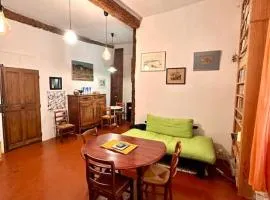 Abbaye - Appartement spacieux au coeur du Vieux-Nice