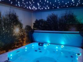 Drents Genieten - Dopheide met privé jacuzzi en sauna, σαλέ σε Erm